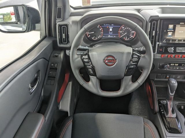 2025 Nissan Frontier PRO-X - Photo 12