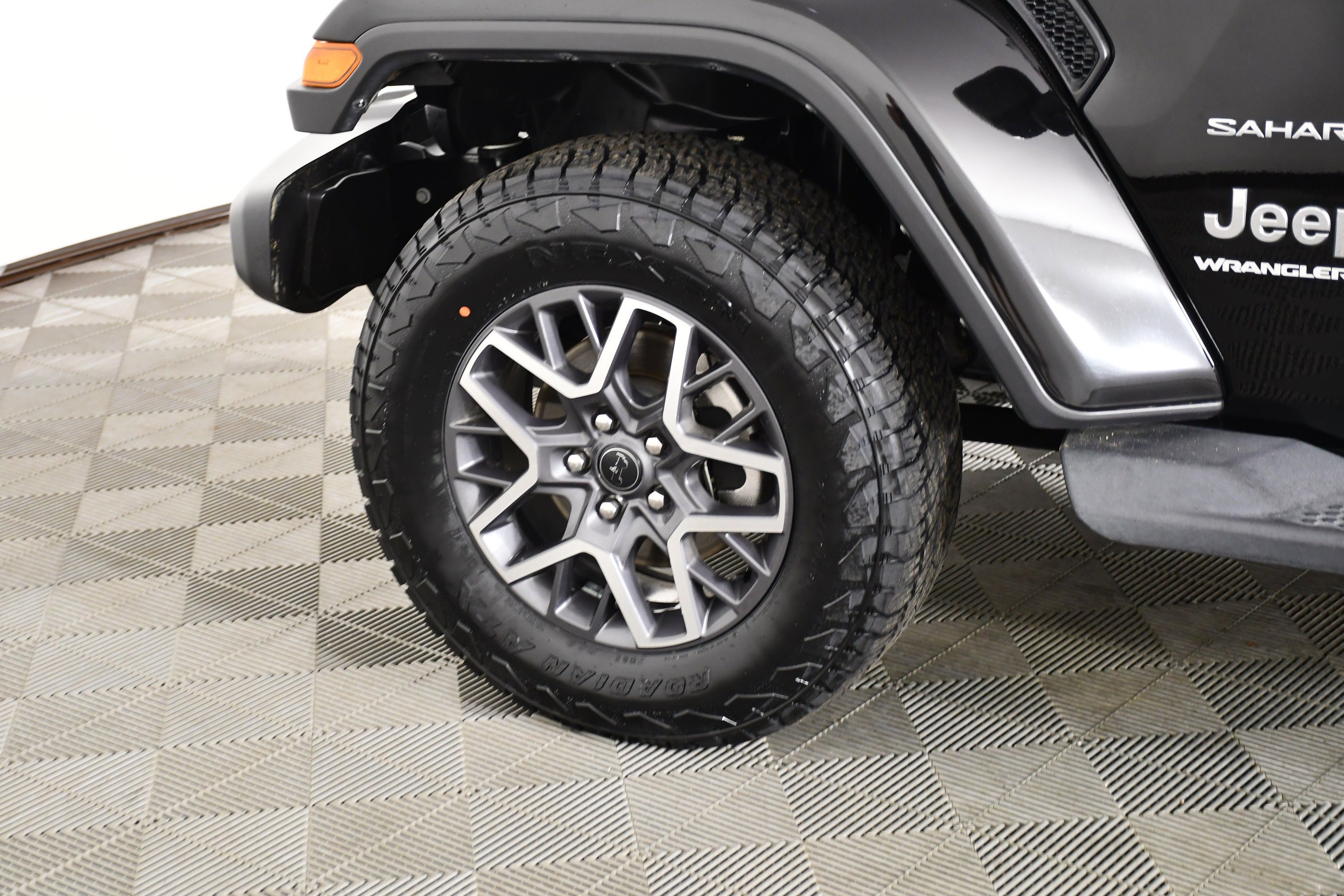 Used 2024 Black Clearcoat Jeep Sahara image 52