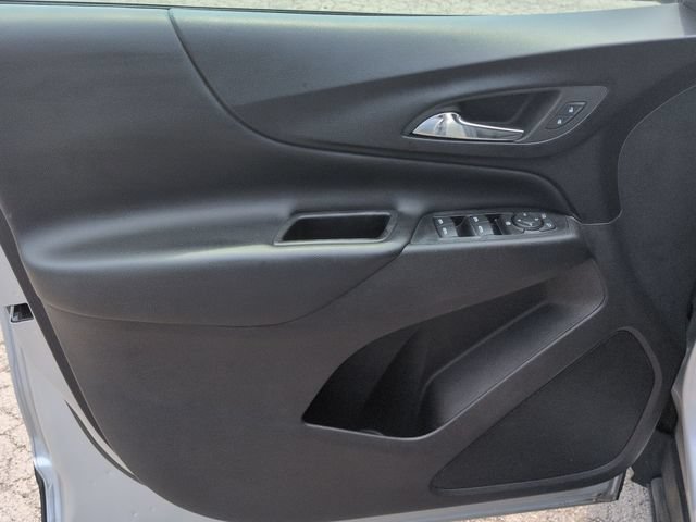 Used 2020 SILVER ICE METALLIC Chevrolet LT image 23