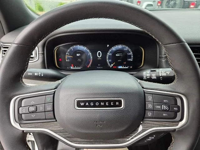 Used 2022 White Jeep Series III image 26