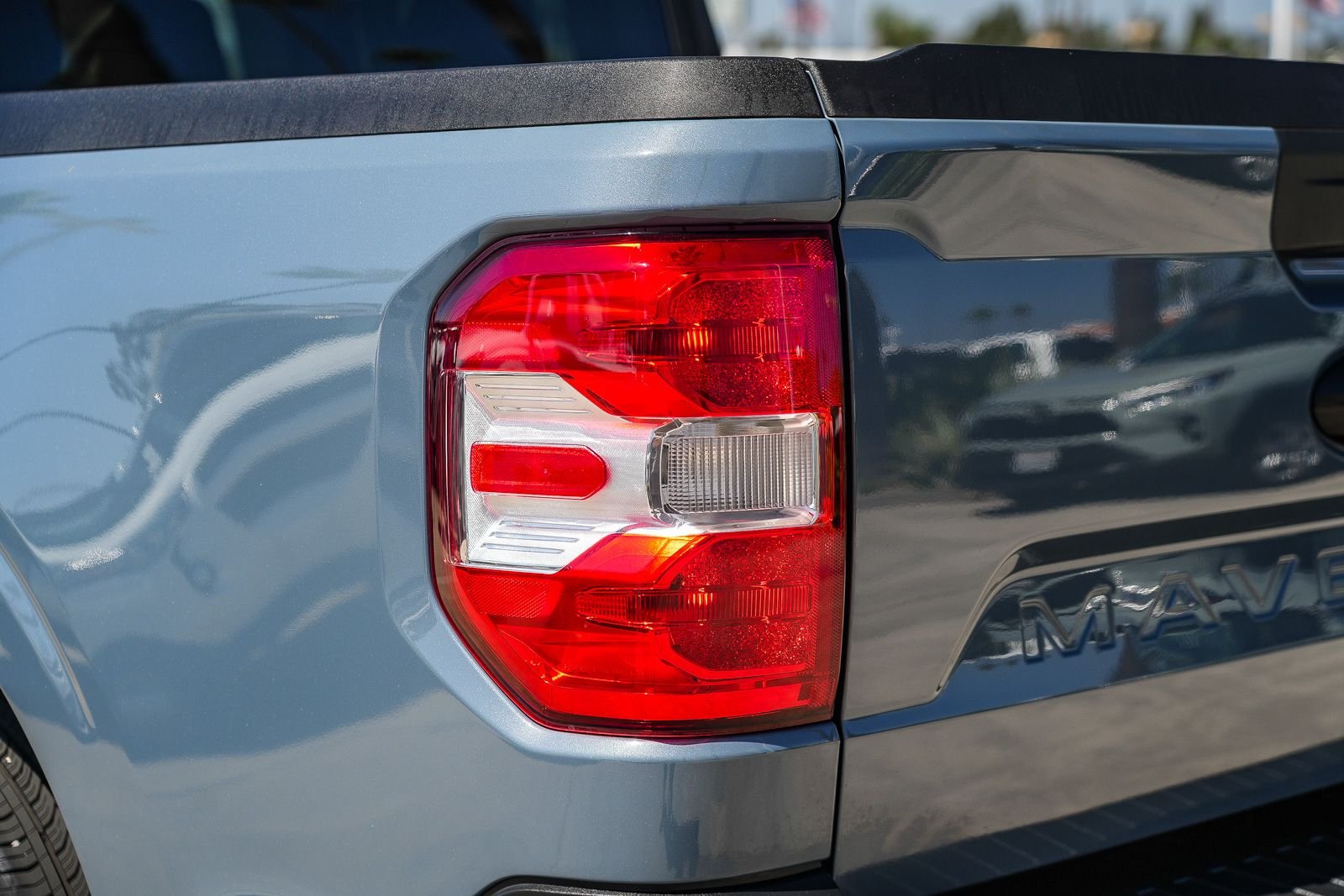 Used 2025 Gray Ford XLT image 9