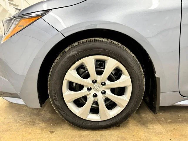 Used 2026 CELESTITE GRAY ME. Toyota  image 10