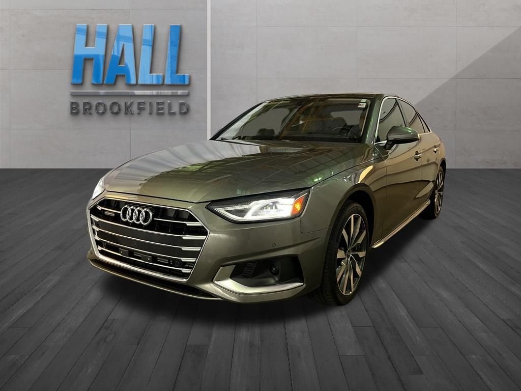 2021 Audi A4 40 quattro S tronic Premium's photo