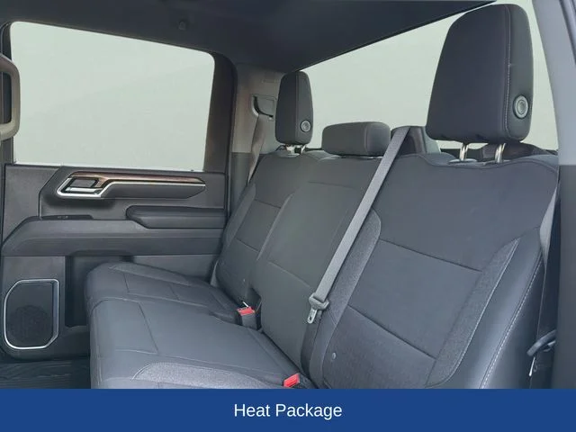 Used 2025 White Chevrolet LT image 16