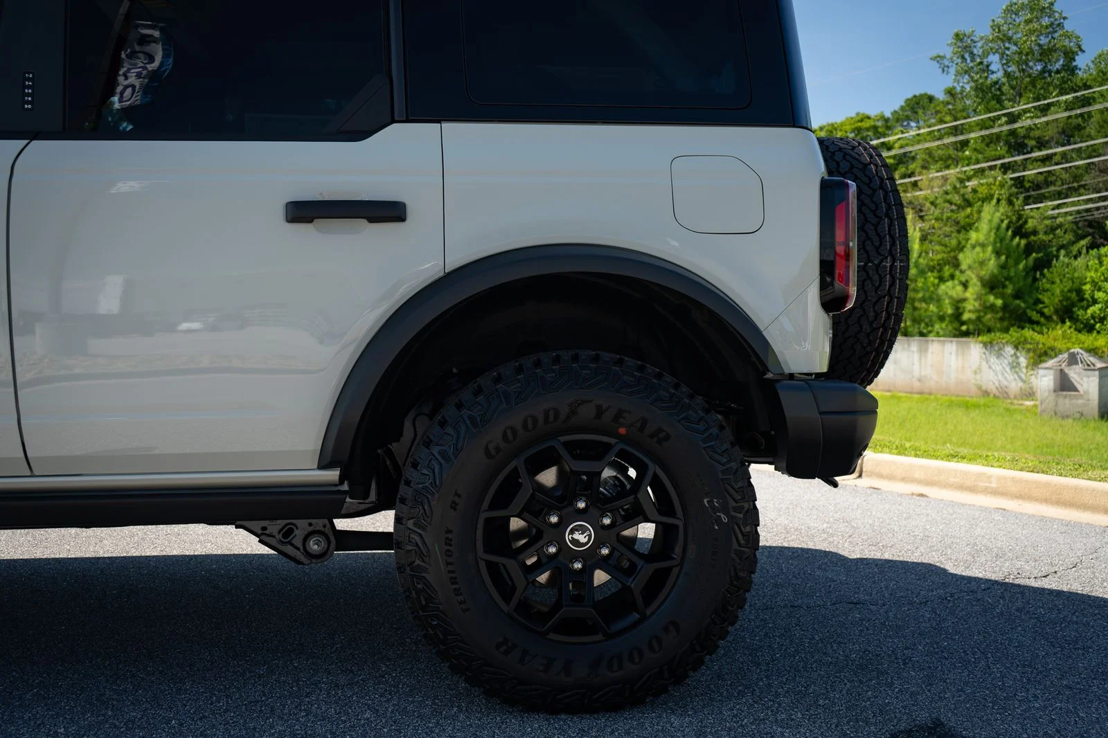 New 2026 Beige Ford Badlands image 6