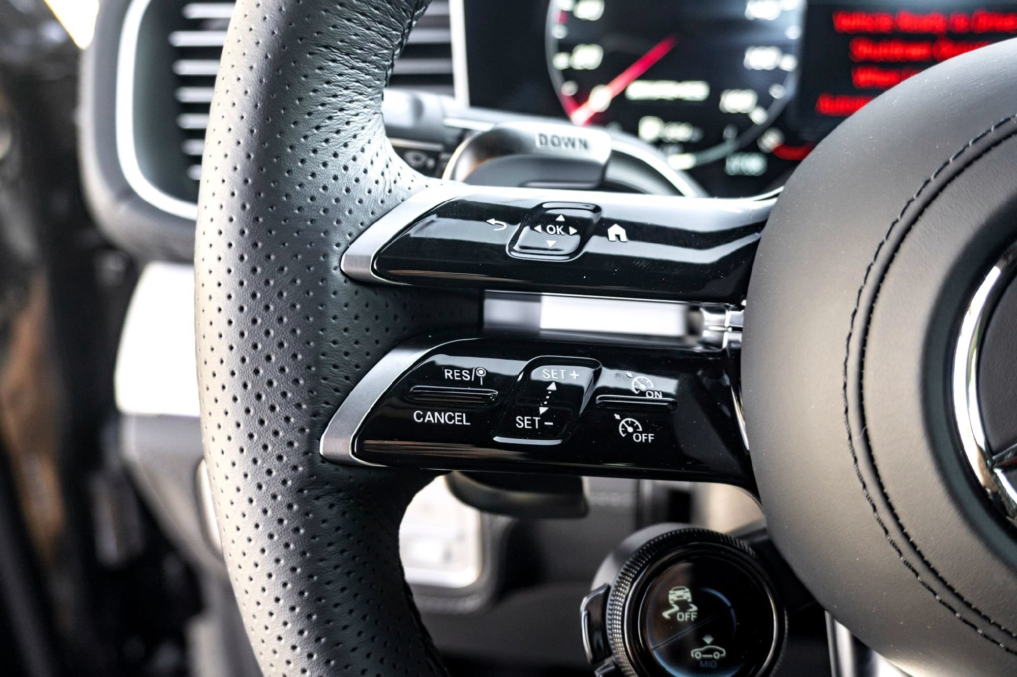 New 2025 Obsidian Black Metallic Mercedes-Benz AMG® GLE 53 4MATIC+ SUV image 13