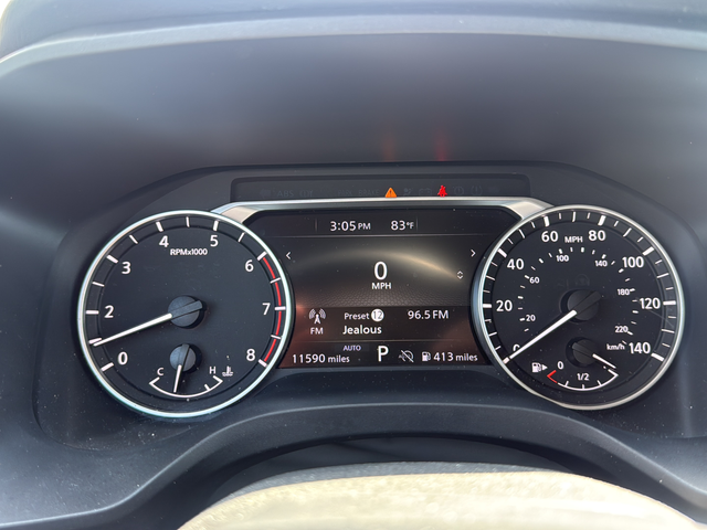 Used 2025 Gray Nissan Rock Creek image 12