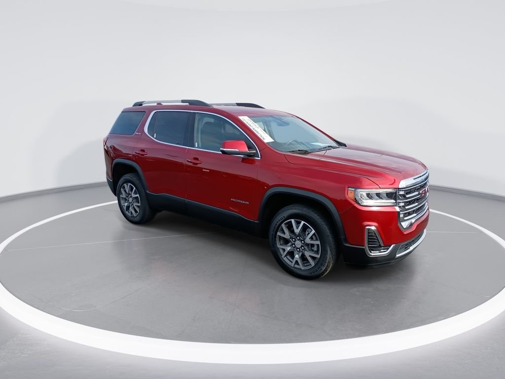 Used 2023 Red GMC SLE image 2