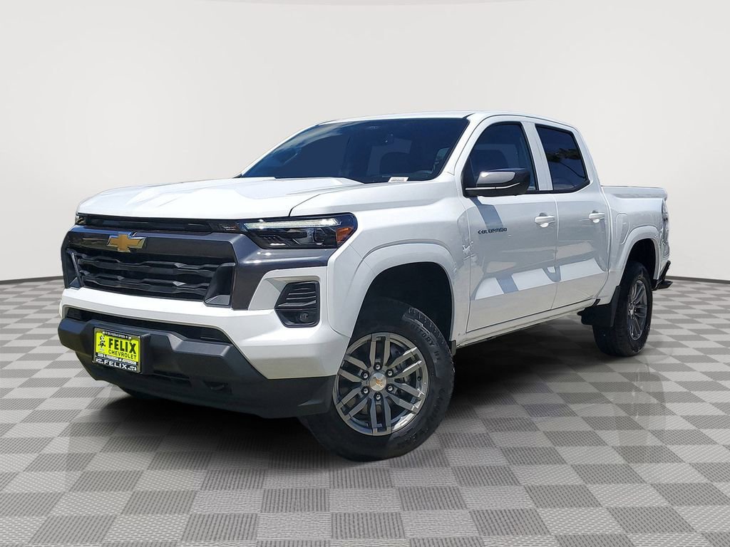 New 2026 Summit White Chevrolet LT image 2