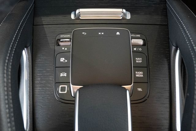 New 2026 Black Mercedes-Benz GLE 450 image 25