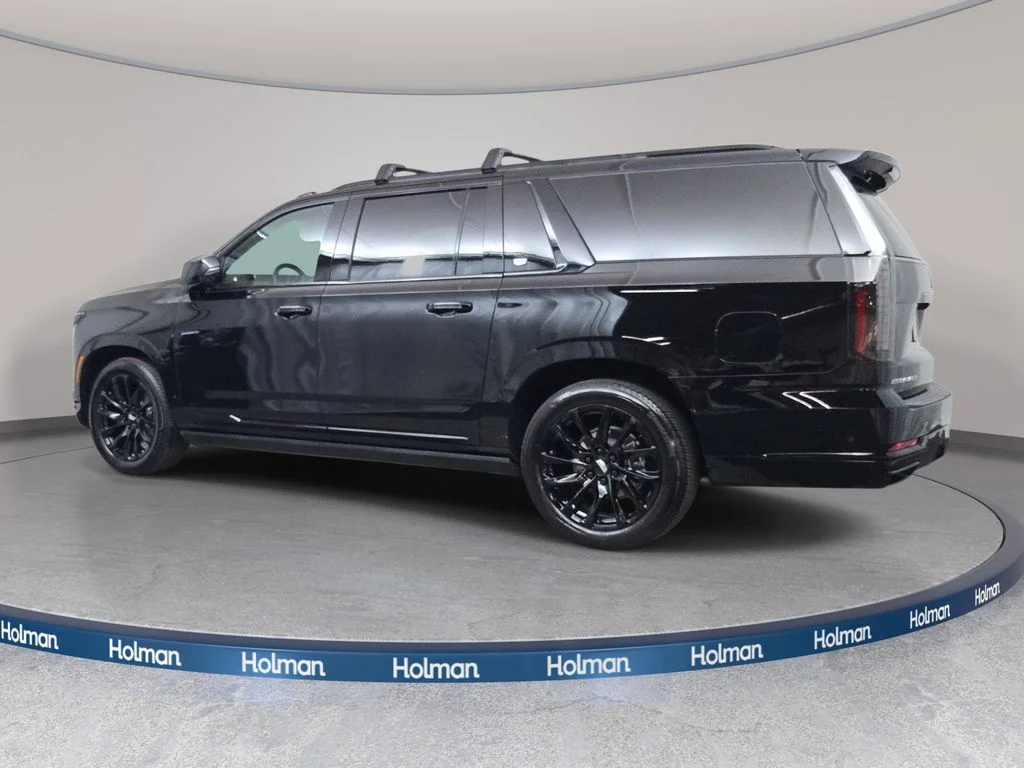 Used 2025 Black Cadillac Sport image 8