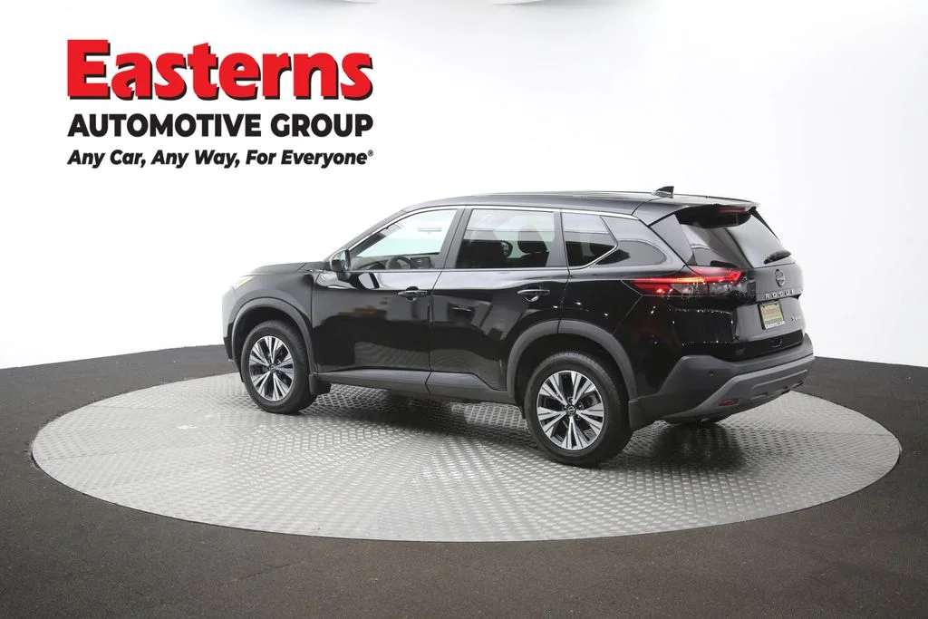 Used 2023 Black Nissan SV image 63