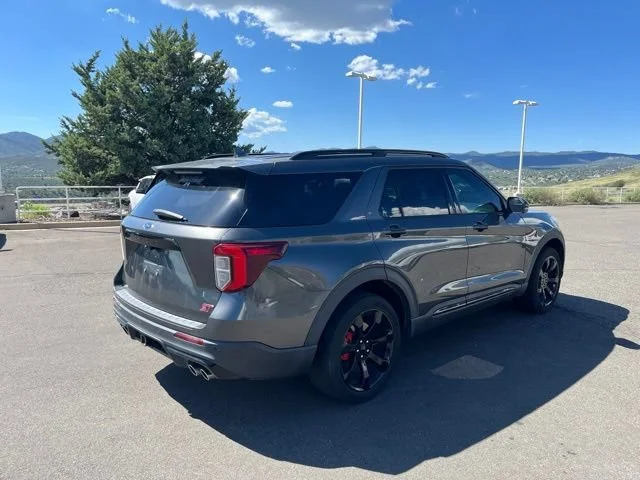 Used 2020 Magnetic Ford ST image 8