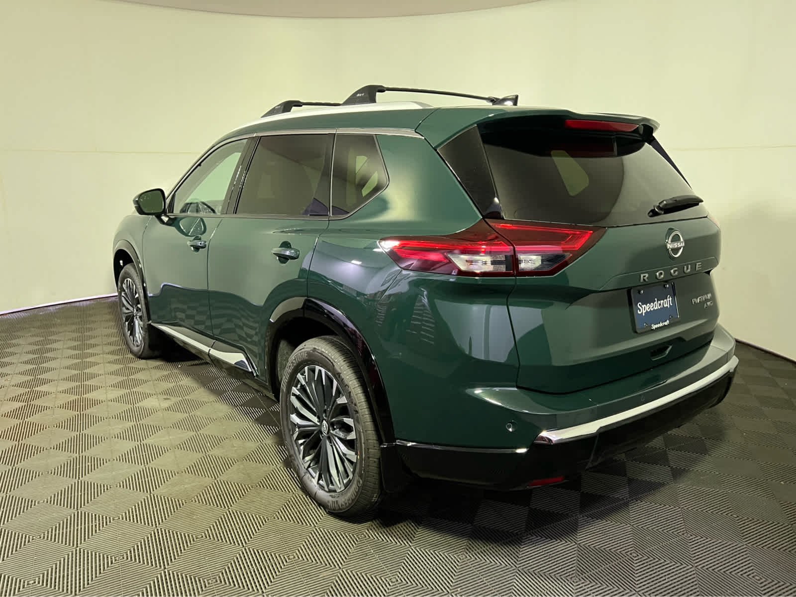 New 2026 Obsidian Green Pearl Nissan Platinum image 5