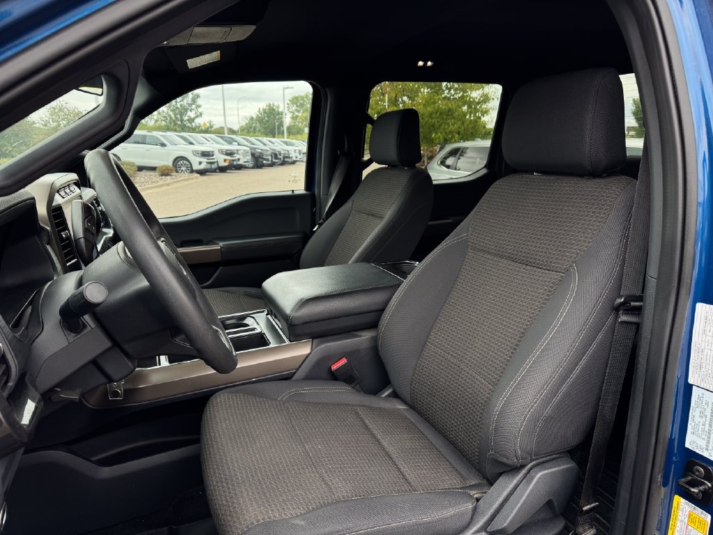 Used 2024 Atlas Blue Metallic Ford STX image 9