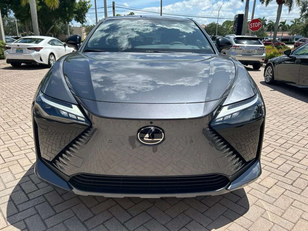 Certified Used 2026 Gray Lexus 350e Premium image 8