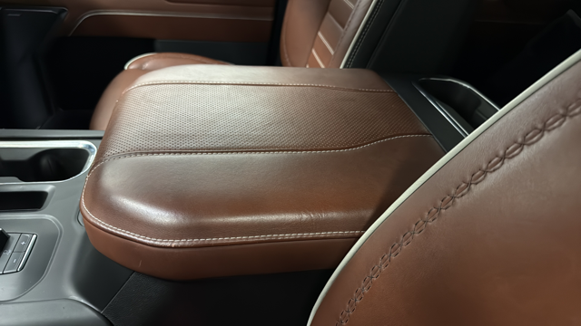 Used 2023 Onyx Black GMC Denali Ultimate image 21