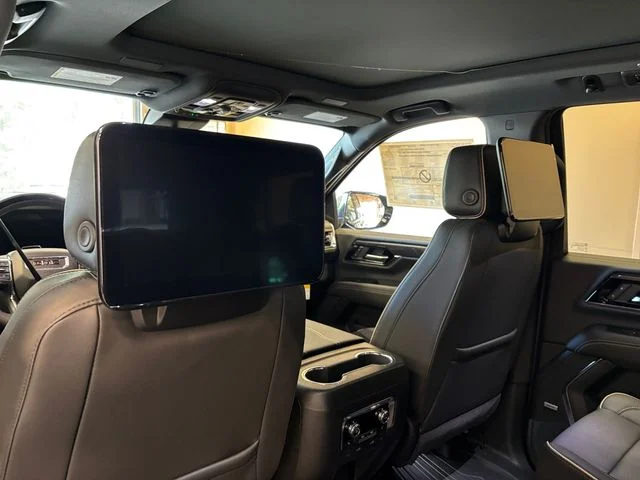 New 2026 Silver GMC Elevation image 18