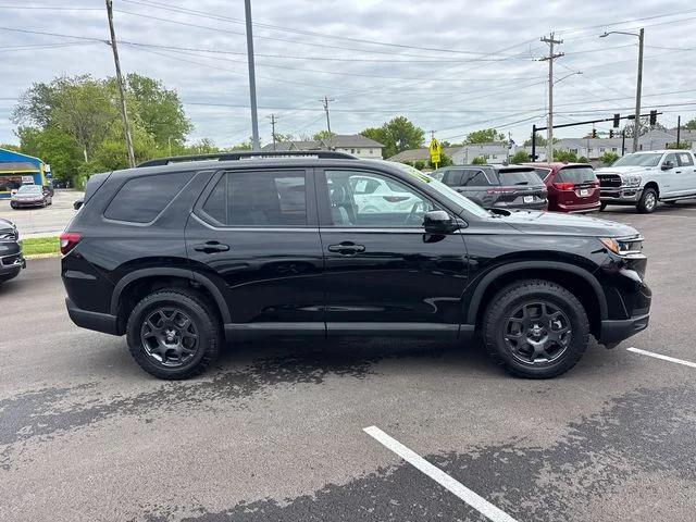 Used 2025 Black Honda TrailSport image 30