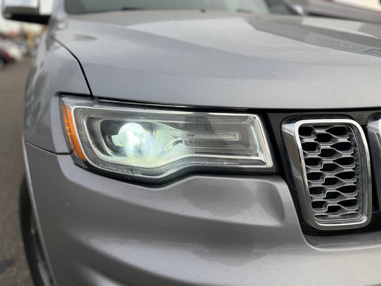 2018 Jeep Grand Cherokee Overland - Photo 57