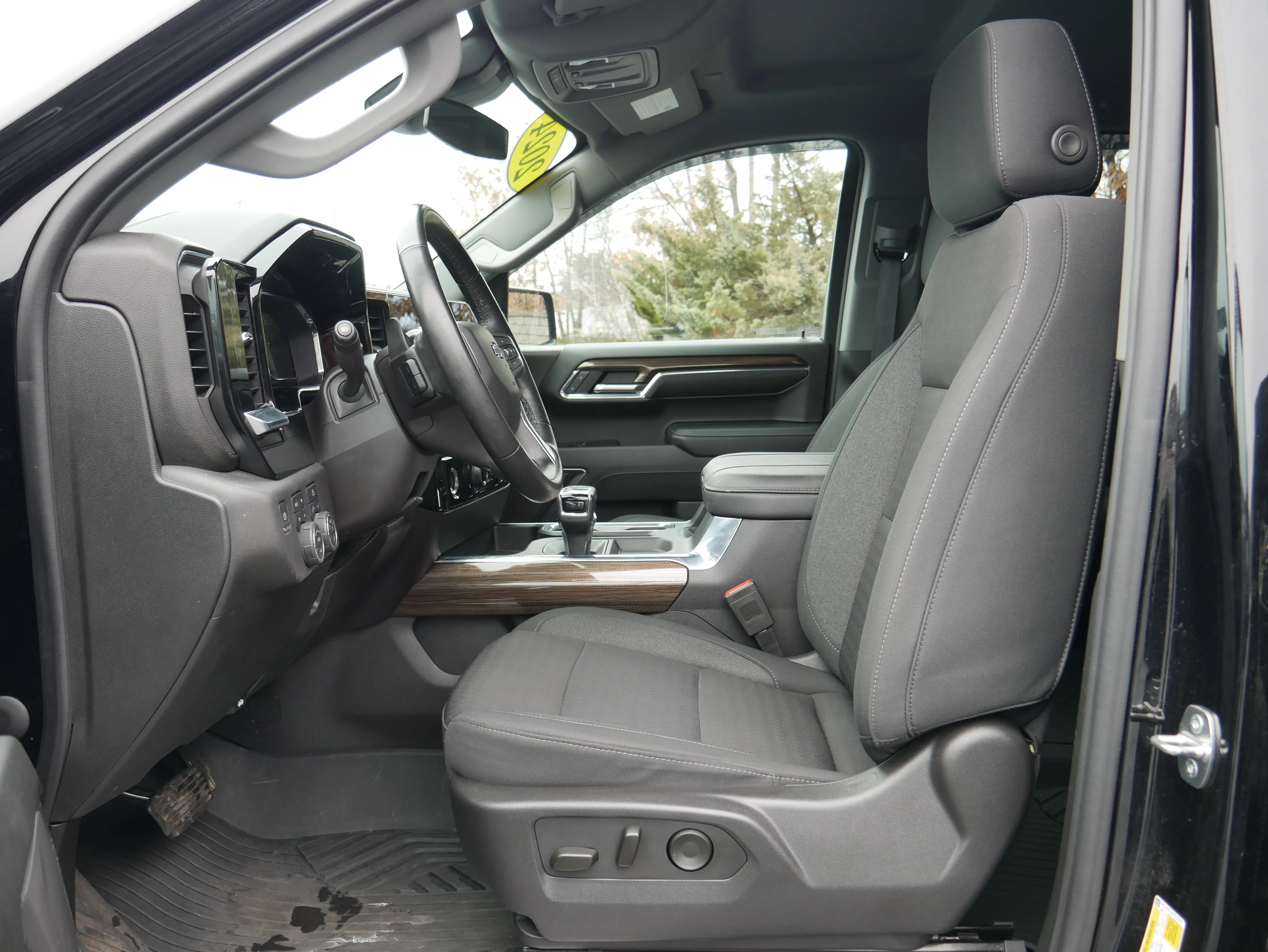 2024 Chevrolet Silverado 1500 LT Trail Boss - Photo 14