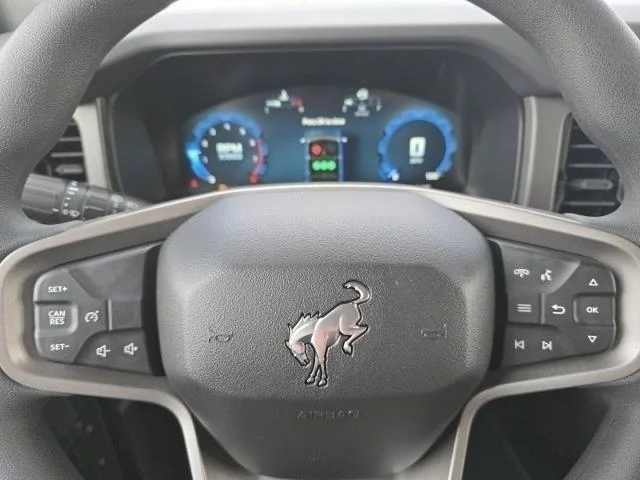 2025 Ford Bronco 4-Door Base - Photo 26