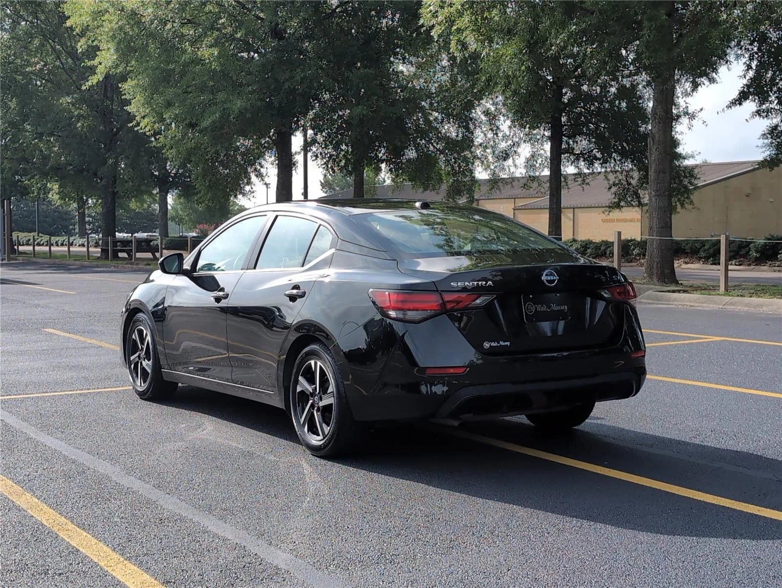 Used 2024 Super Black Nissan SV image 3