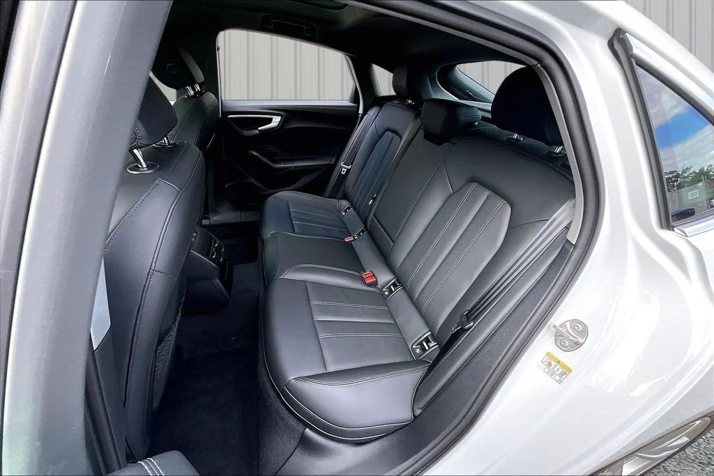 Used 2025 White Audi 2.0T Premium image 22