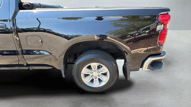 Used 2024 Black Chevrolet LT image 37