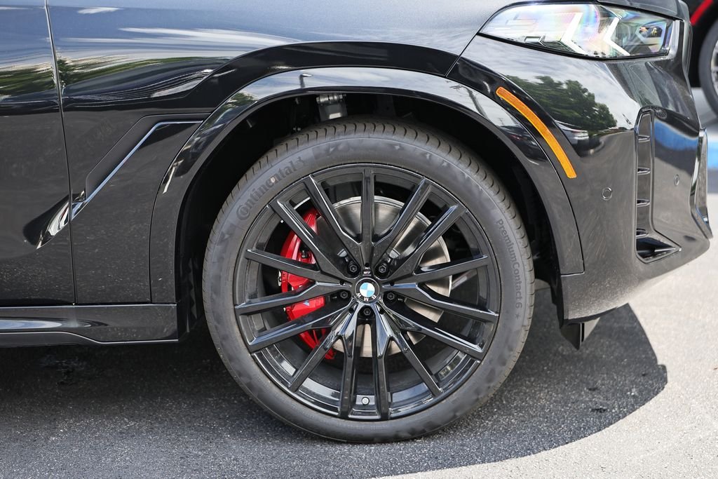 New 2027 Black Sapphire Metallic BMW xDrive40i image 4