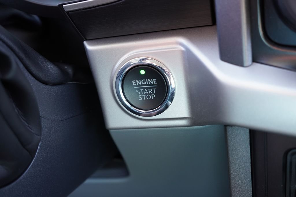 Used 2023 Gray Ford XLT image 33