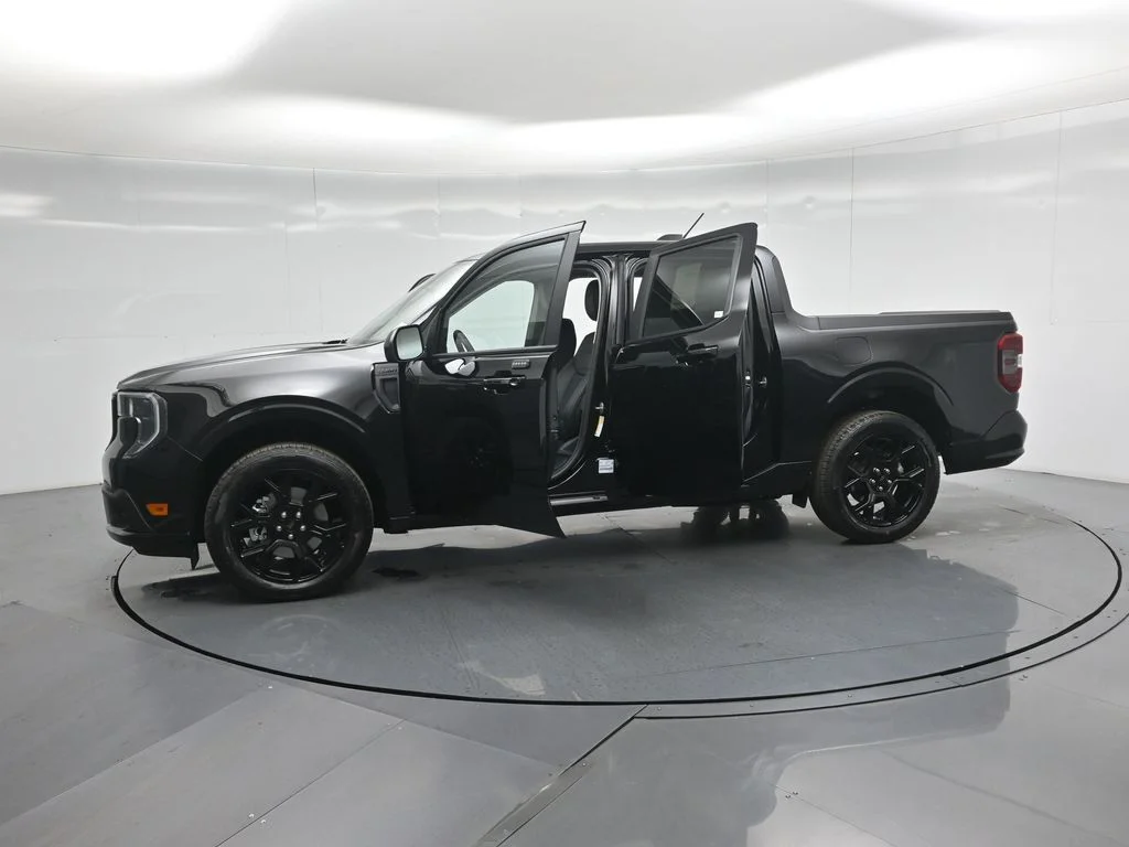 New 2026 Shadow Black Ford Lobo Standard image 32