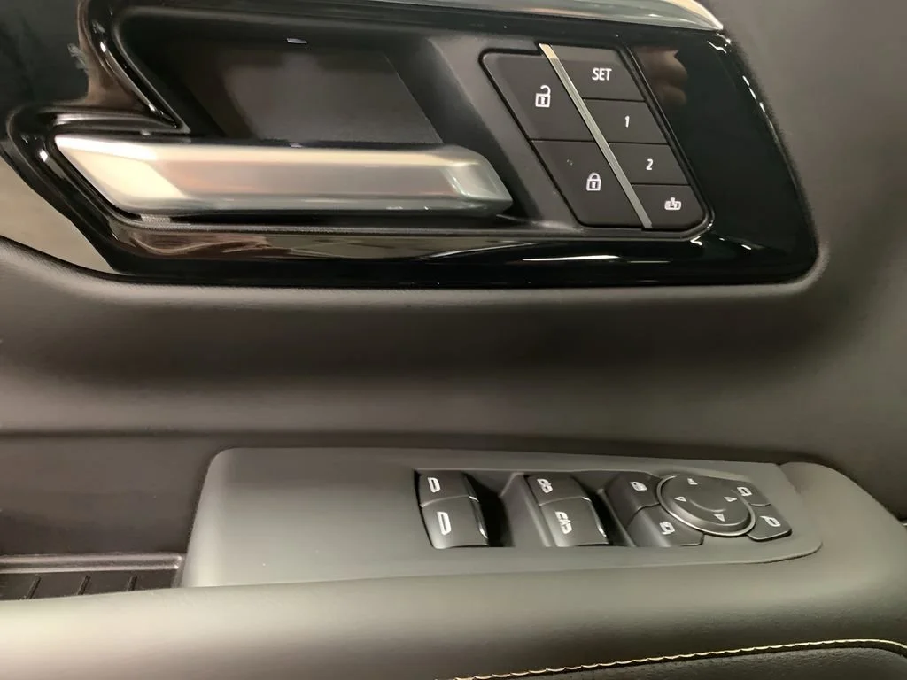 2026 Chevrolet Suburban Premier - Photo 34