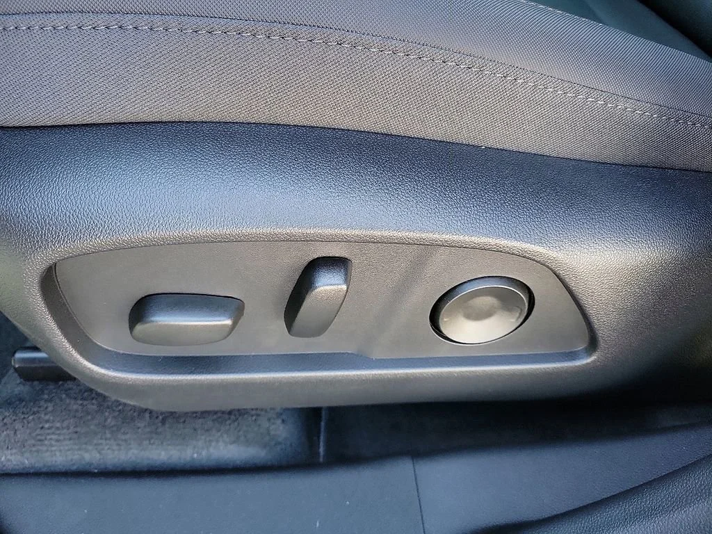2026 GMC Terrain AT4 - Photo 20