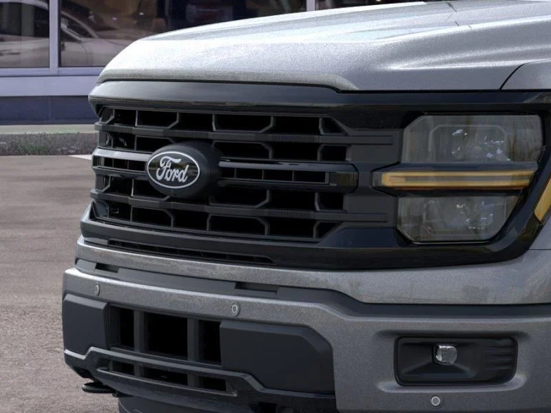 New 2026 Carbonized Gray Metallic Ford XLT image 17