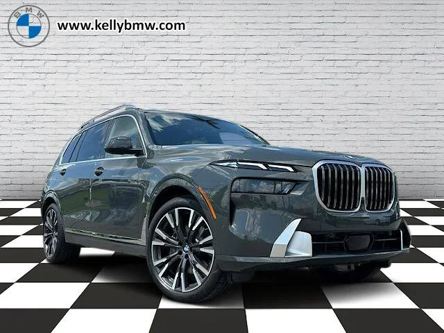 2025 BMW X7 xDrive40i's photo