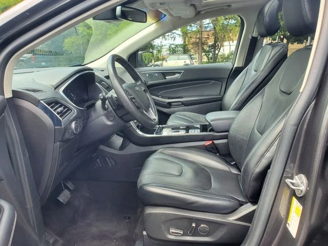 Used 2019 Gray Ford Titanium image 19