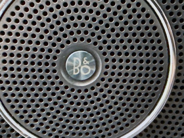 Used 2022  Ford Limited image 19