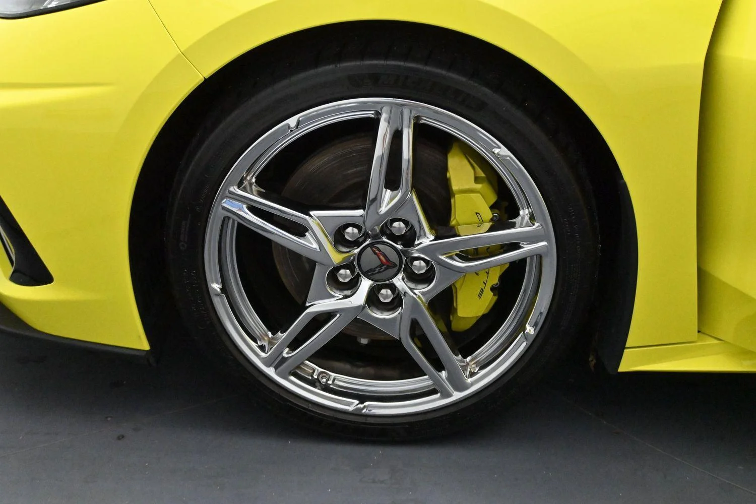 Used 2021 ACCELERATE YELLOW METALLIC Chevrolet 1LT image 34
