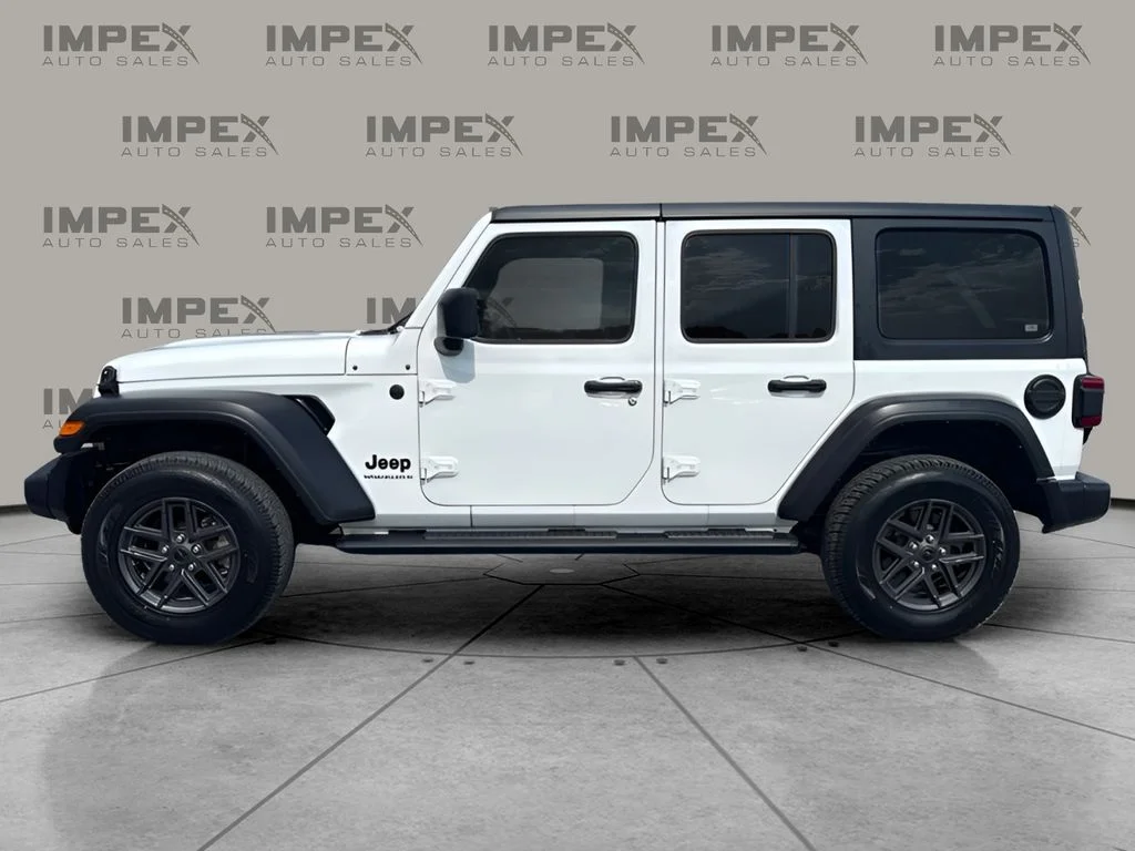 Used 2025 White Jeep Sport S image 2