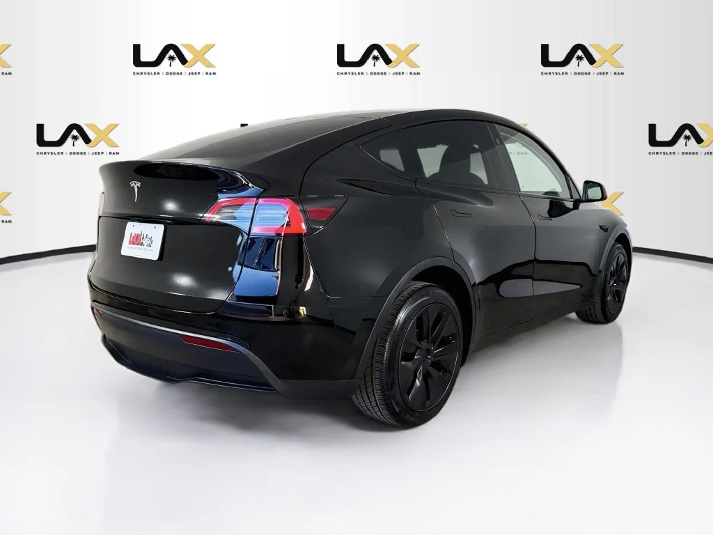 Used 2025 Black Tesla Long Range image 7