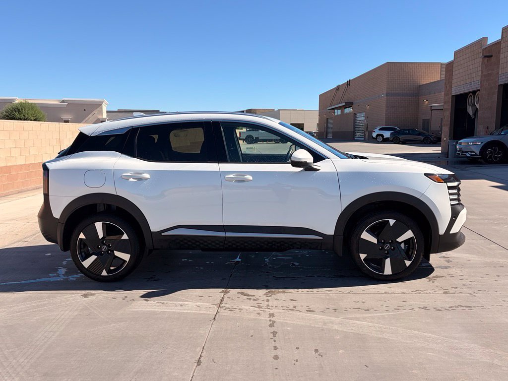 Used 2025 White Nissan SR image 6