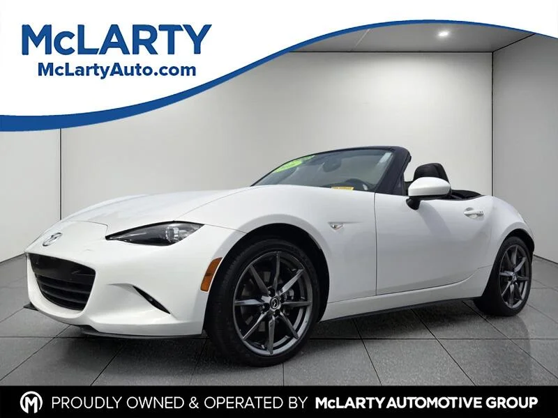 2016 Mazda MX-5 Miata Grand Touring's photo