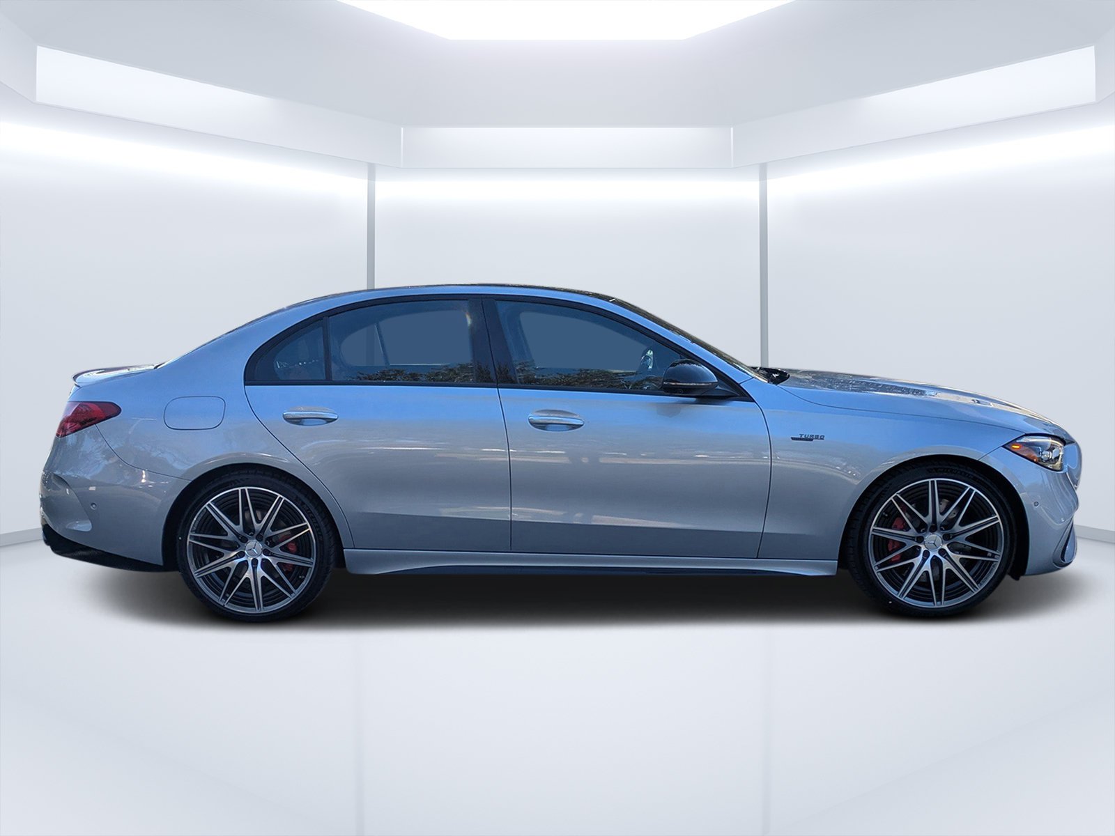 2026 Mercedes-Benz C-Class Sedan AMG C43 - Photo 36