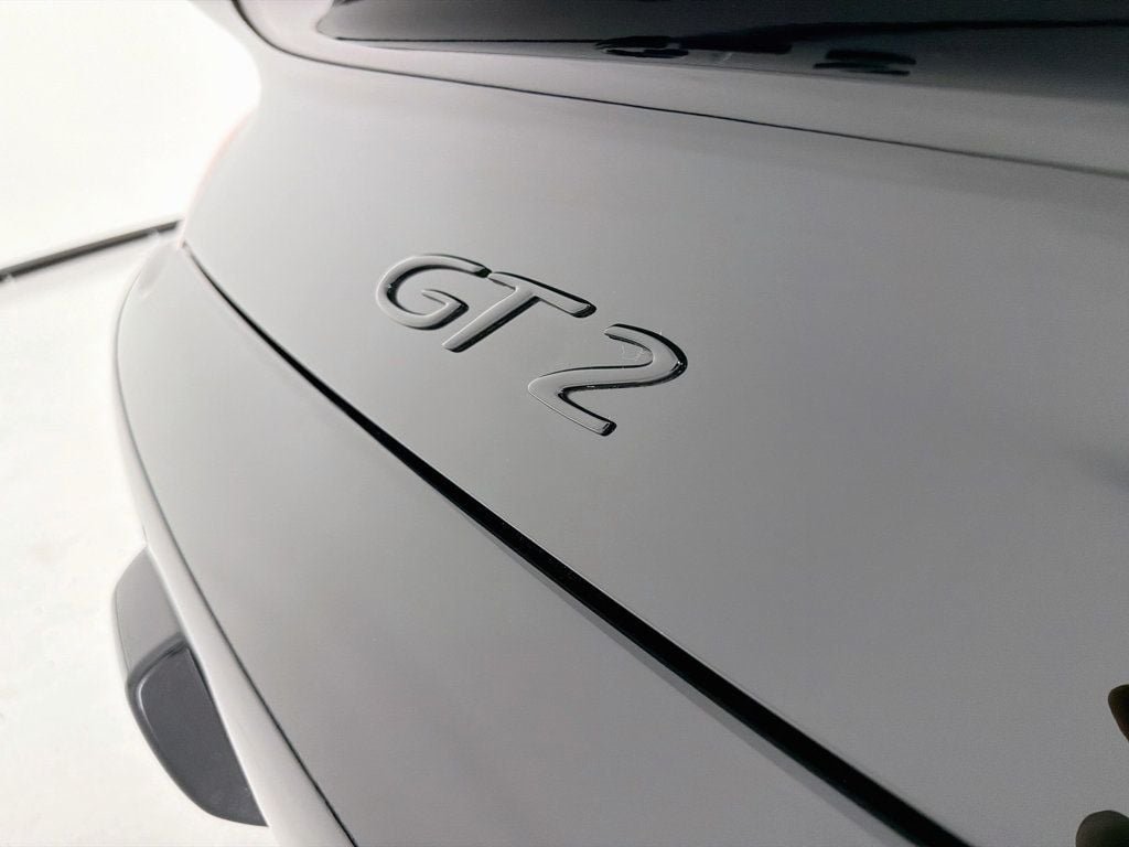 Used 2008 Black Porsche GT2 image 11