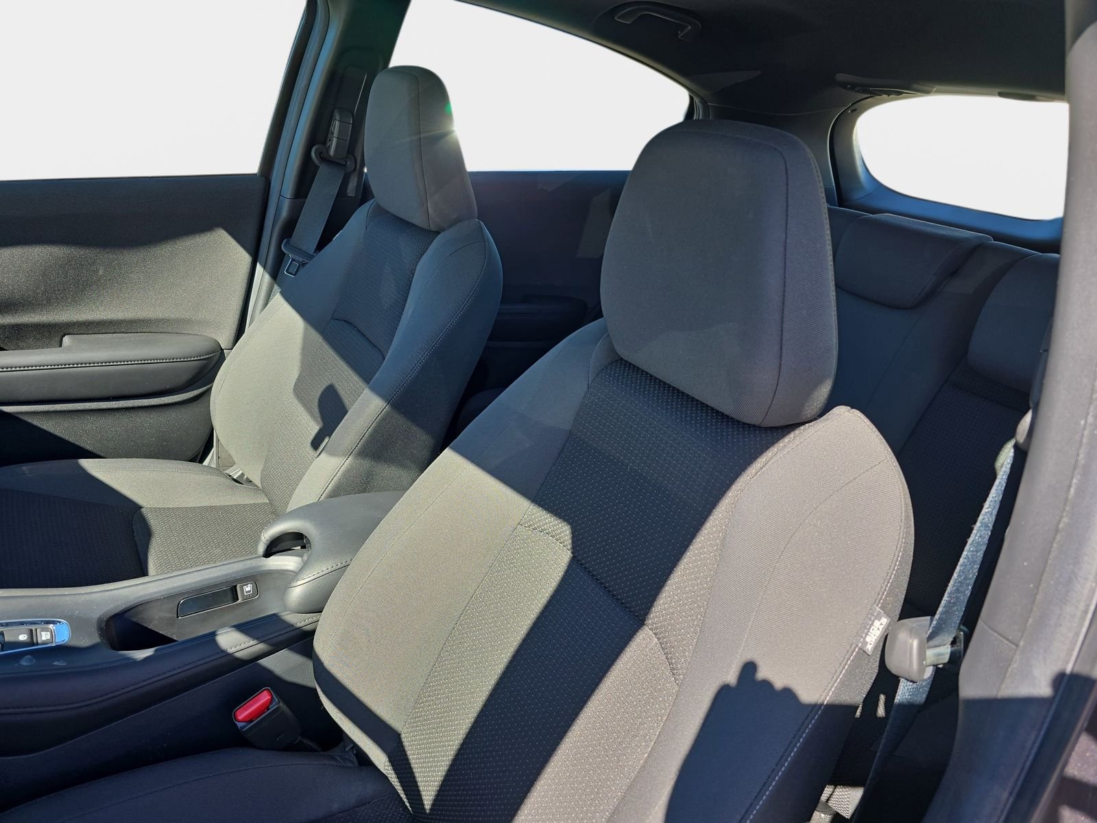 Used 2019  Honda Sport image 10