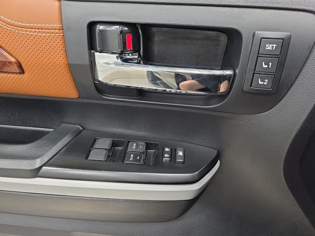 Used 2020 Brown Toyota 1794 image 28