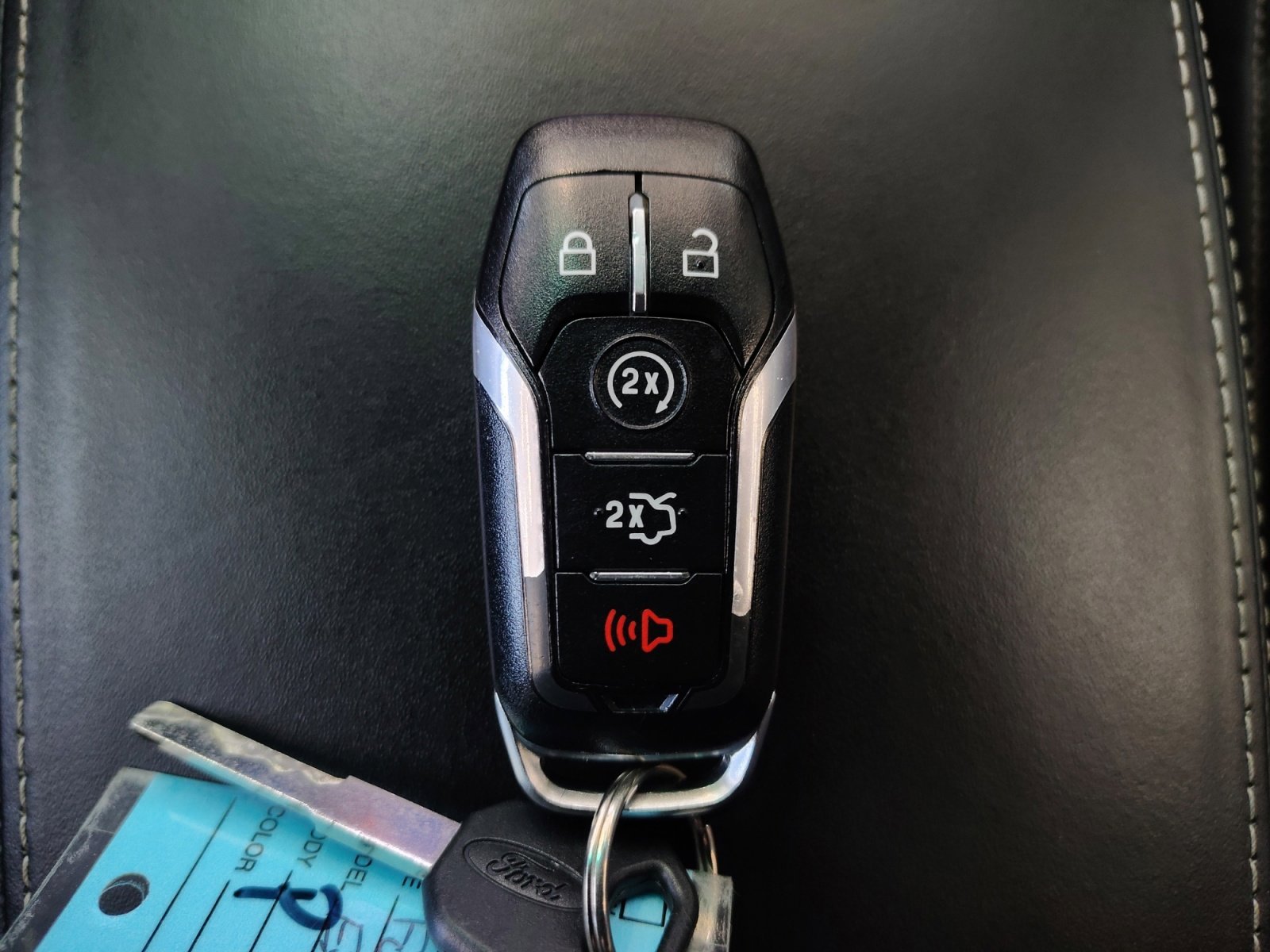 Used 2017 Blue Jeans Metallic Ford Platinum image 32