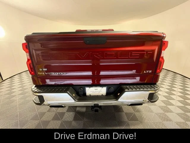 Used 2019 CAJUN RED TINTCOAT Chevrolet LTZ image 21
