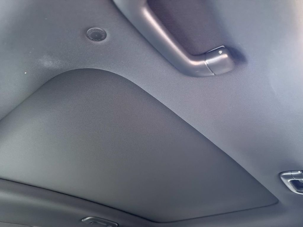 New 2026 Blue Genesis 2.5T Sport Prestige image 21